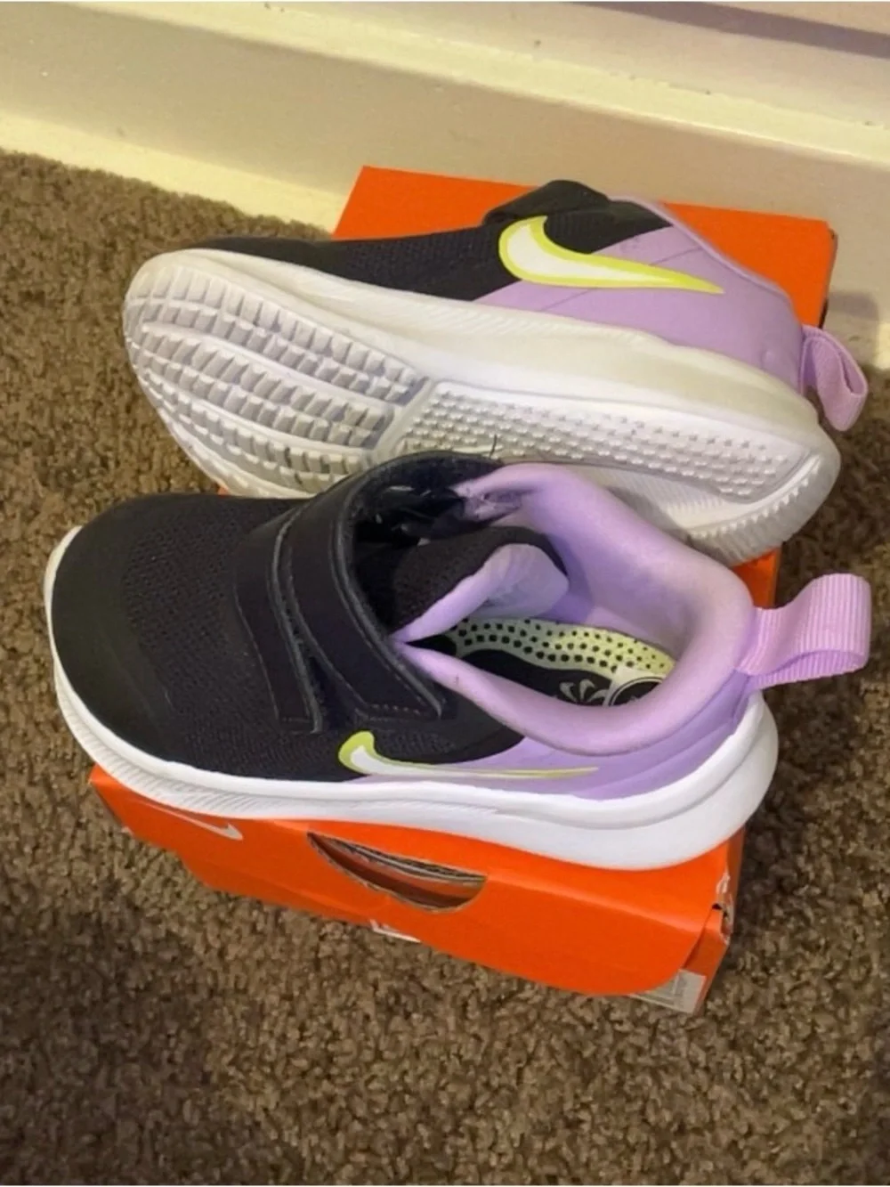 Nike Kids Dark & light Purple & Neon Yellow Hook-and-Loop Sneakers